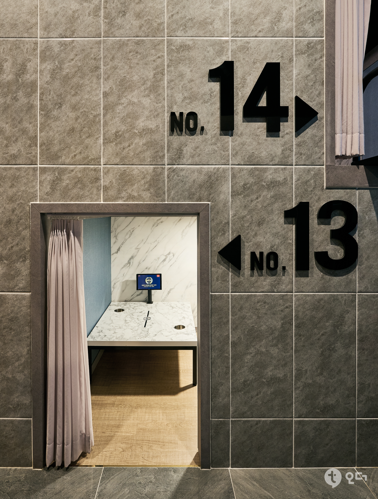 티오더 매장 가이드 설치 사례 네옥스 보드카페 7