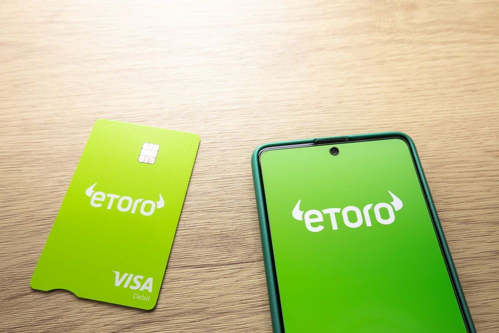 eToro explored acquisitions as it eyed move into banking services