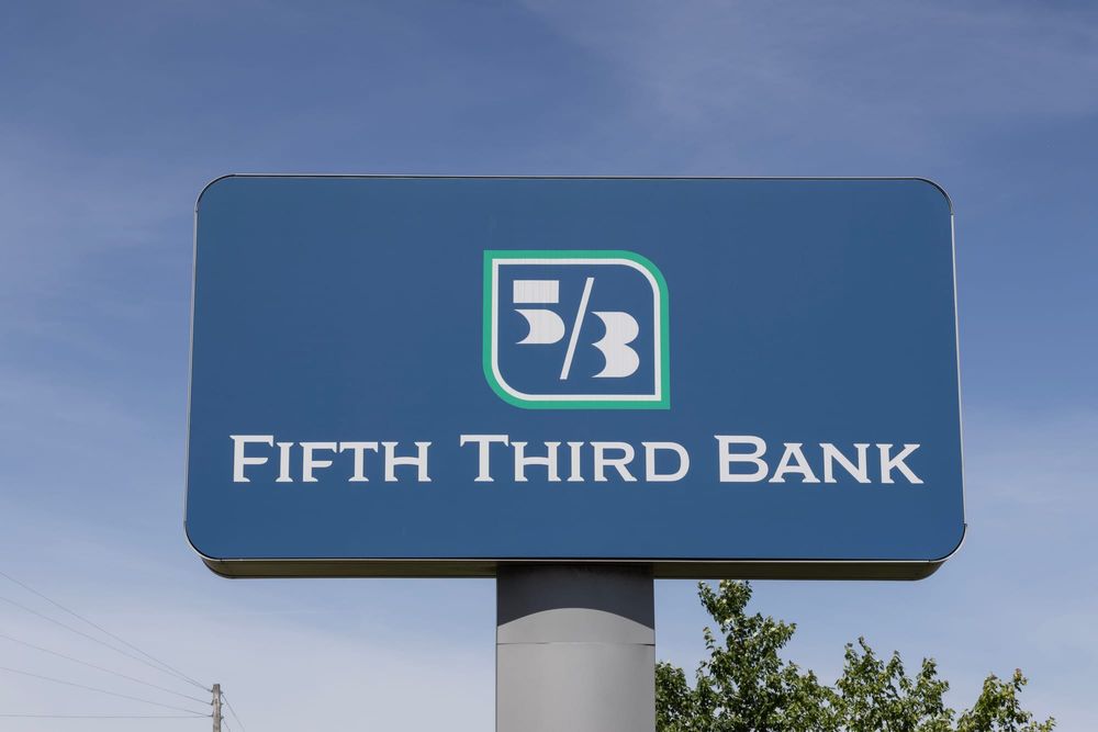 Fifth Third Bancorp Completes $10.9 Billion All-Stock Acquisition of Comerica, Creating Ninth-Largest US Bank
