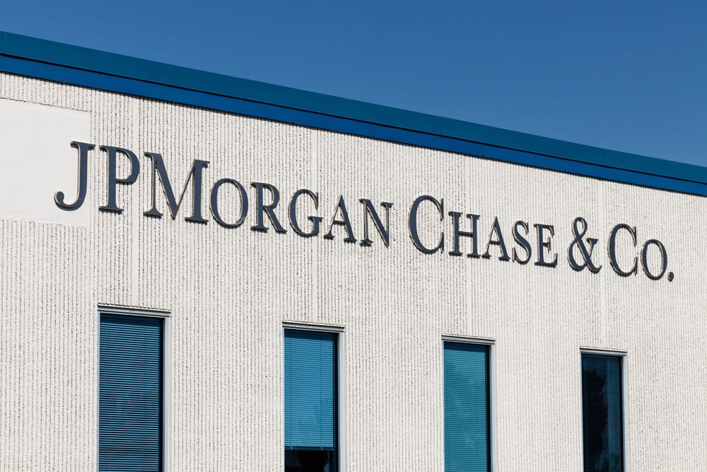 JPMorgan Chase President Daniel Pinto to Step Down from Operating Role by June 2025