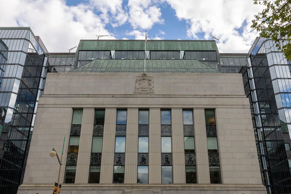 Bank of Canada Holds Overnight Rate at 2.25% and Warns Oil-Driven Inflation Could Force Consecutive Hikes