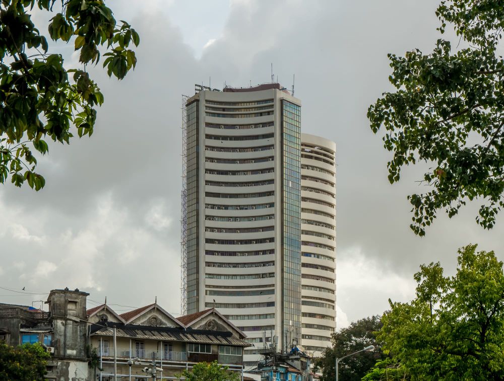 SEBI Clears Fibe Parent Social Worth Technologies to Proceed With Rs 750 Crore IPO