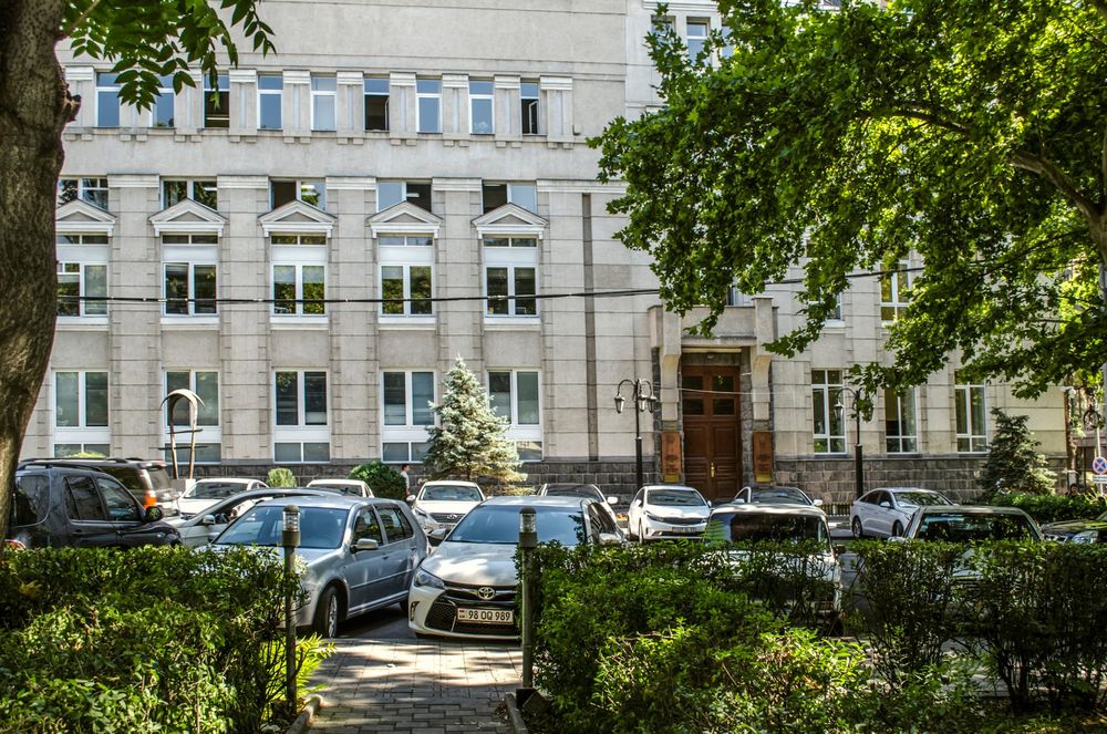 Armenia Raised Refinancing Rate 25 Basis Points to 6.75% as Inflation Rose