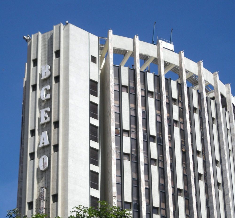 BCEAO doubled WAEMU e-money holdings ceiling to CFA4 million from November