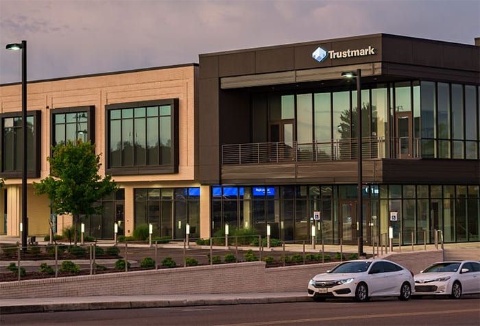 Trustmark Bank Taps Owens as COO, Bond as CFO