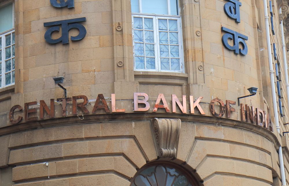 India plans stake sales in four state-run banks to 75% and a fresh consolidation round