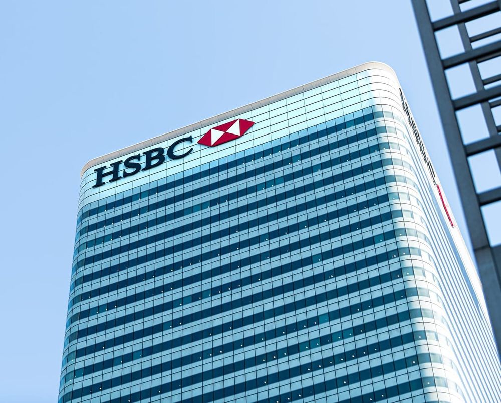 HSBC lifts third-quarter pre-tax profit 32% to $9.6 billion and announces $1 billion buyback