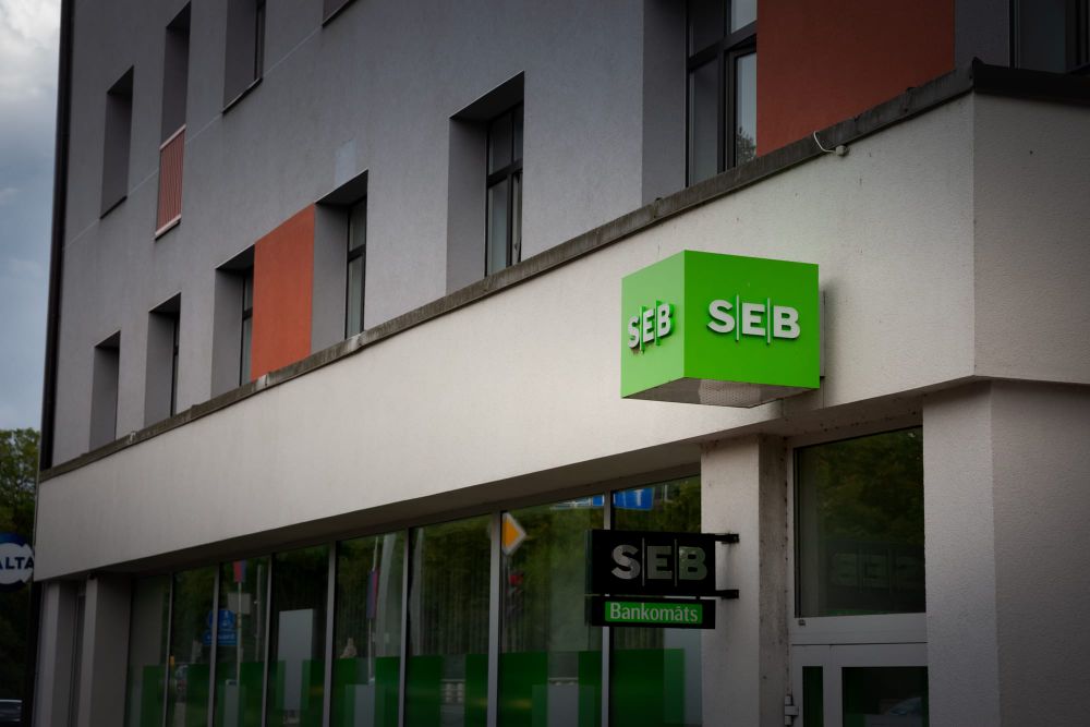 SEB Named Jonas Ahlström Acting CEO After Johan Torgeby Resigned
