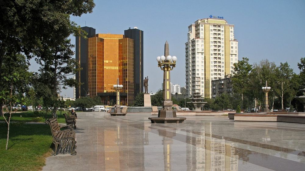 Azerbaijan plans Basel III capital rules from 2027 as bank capital reaches 7 billion manats