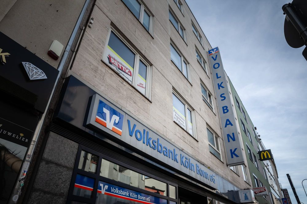 Volksbank Köln Bonn Agreed Board Departure After Brothel Loan Review