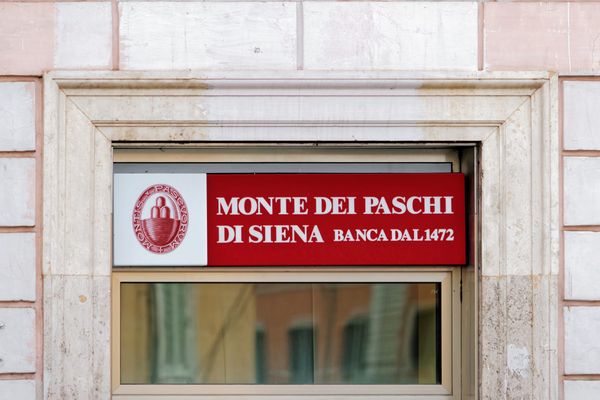 Banca Monte dei Paschi di Siena Acquires 86.3% of Mediobanca in €16.5 Billion Deal