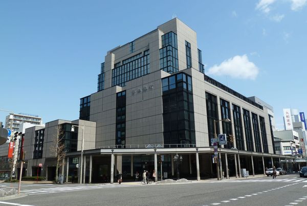 Japan's Daishi Hokuetsu Financial Group and Gunma Bank Announce Plans to Consolidate Operations