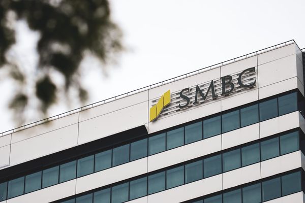 SMBC Completes 20% Stake in Yes Bank and Agrees to Buy Additional 4.2% from Carlyle Affiliate in India