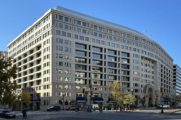 IDB Invest Prices USD 1 Billion Five-Year Global Bond at 4.375%
