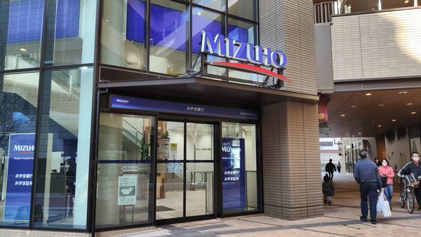 Mizuho Faced $100 Million Trade-Finance Exposure After Glencore Disputed Invoices
