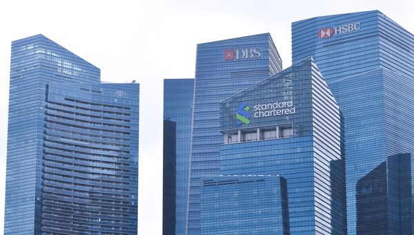 Asian Banks Resumed Gulf Lending in August as Borrowers Sought Over $6.8 Billion