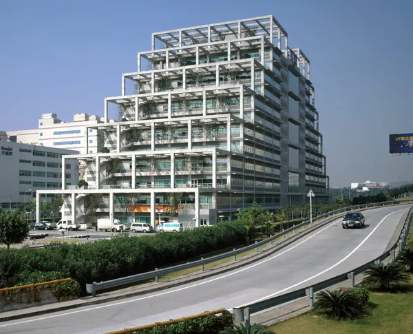 Legend Holdings launches €2.5 billion sale process for Luxembourg’s BIL stake