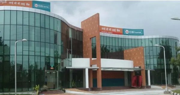 India Approved Fairfax’s ₹528.78 Billion Purchase of Majority IDBI Bank Stake