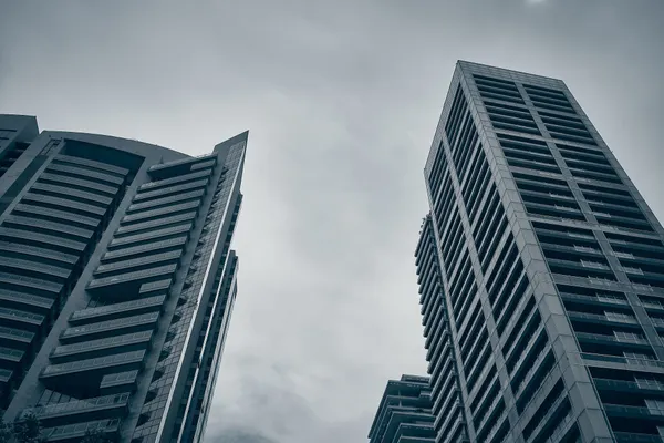Lebanon reportedly questioned 40 bankers over $100 million in overseas transfers
