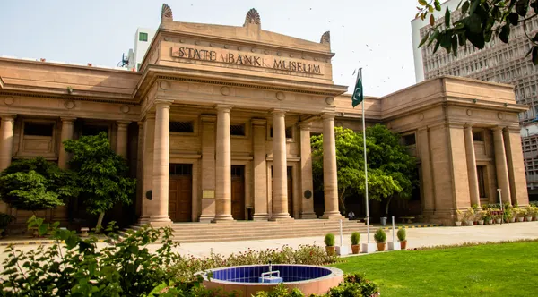 Pakistan Issues Inaugural Green Sukuk, Raising PKR 32 Billion for Renewable Energy and Climate Infrastructure