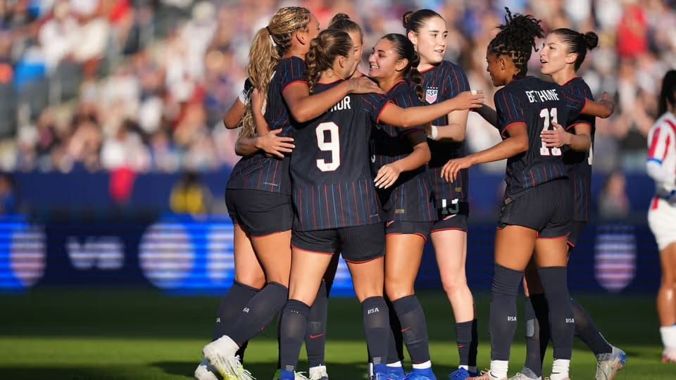 USWNT Rolls Past Paraguay Post feature image
