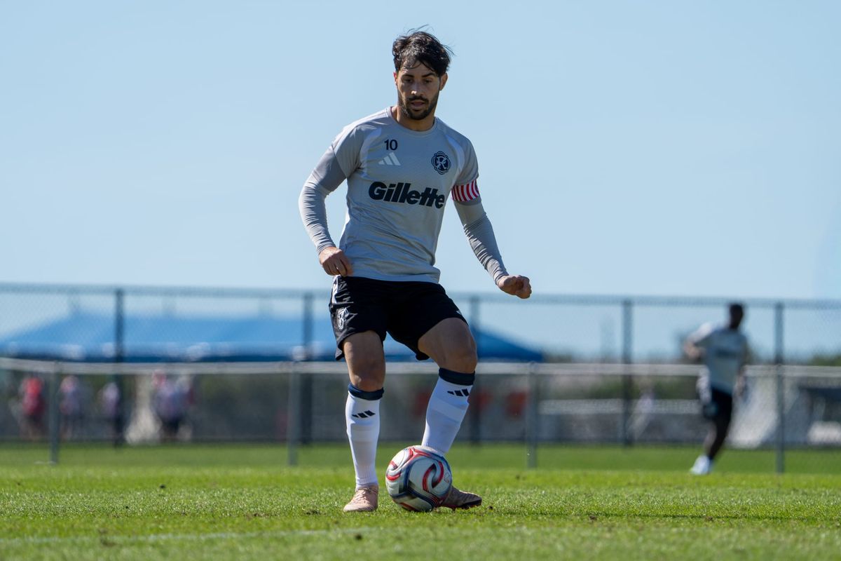 Revolution Feeling "Happy And Confident" Under New Head Coach Post feature image