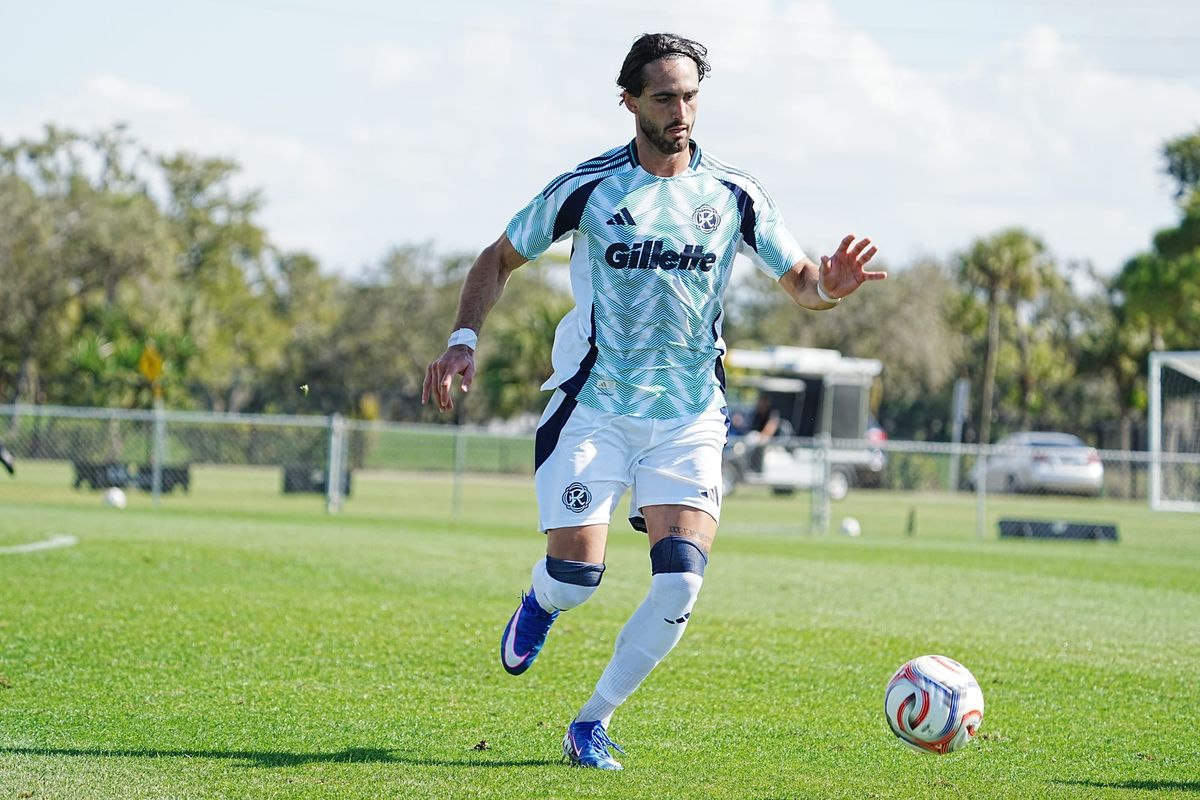 Leo Campana Caps Red Hot Preseason With Two-Goal Performance Post feature image