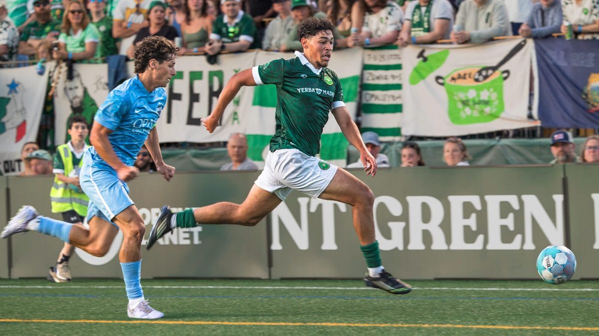 Vermont Green Clinches Second Straight Division Title Post feature image