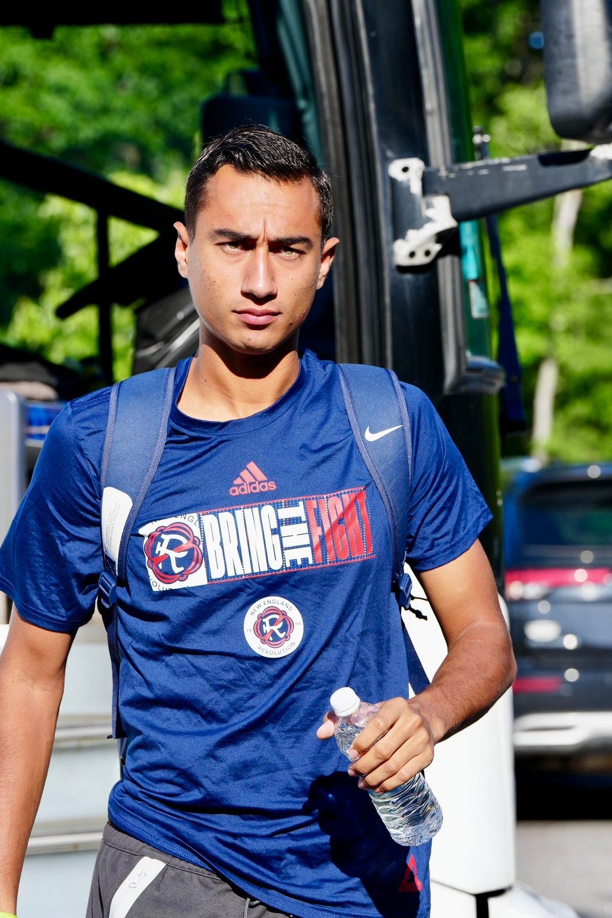 Giovanni Calderón Describes "Surreal" Debut Post feature image