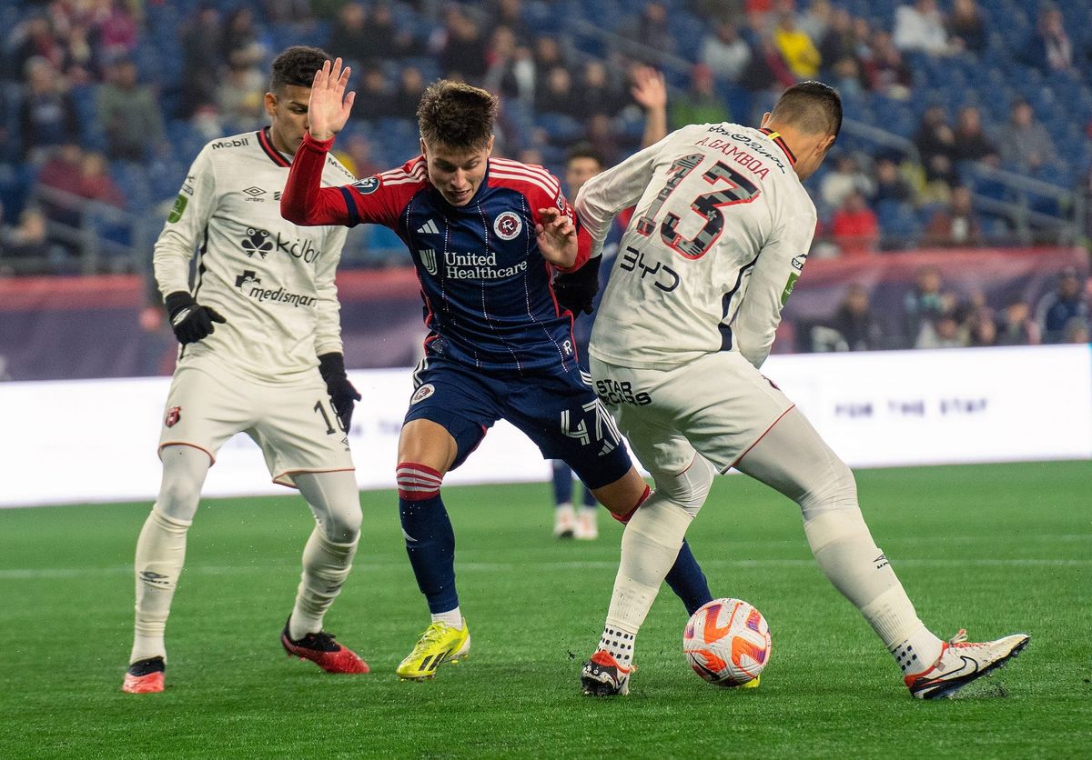 Esmir Bajraktarevic Commanding Respect  Post feature image