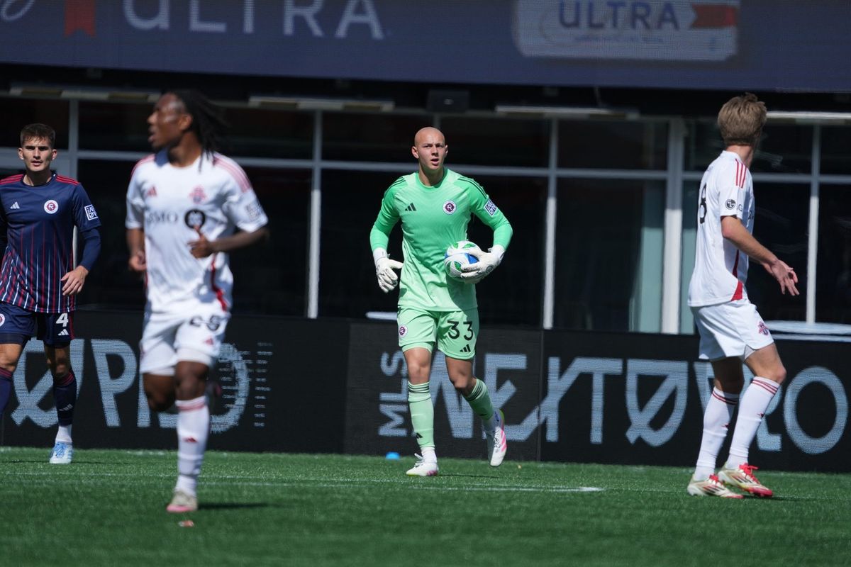 Donovan Parisian Describes Delightful Debut Post feature image