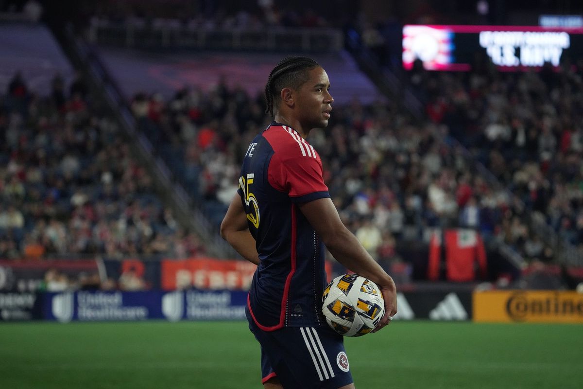 Recap: Brandon Bye's Late Heroics Keep Playoff Hopes Alive Post feature image