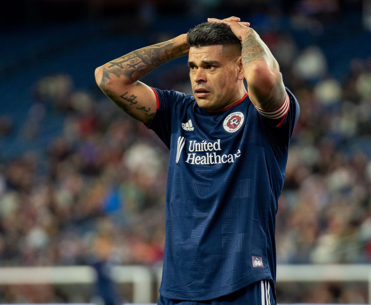 Racing Club Manager Declares Interest in Gustavo Bou Post feature image