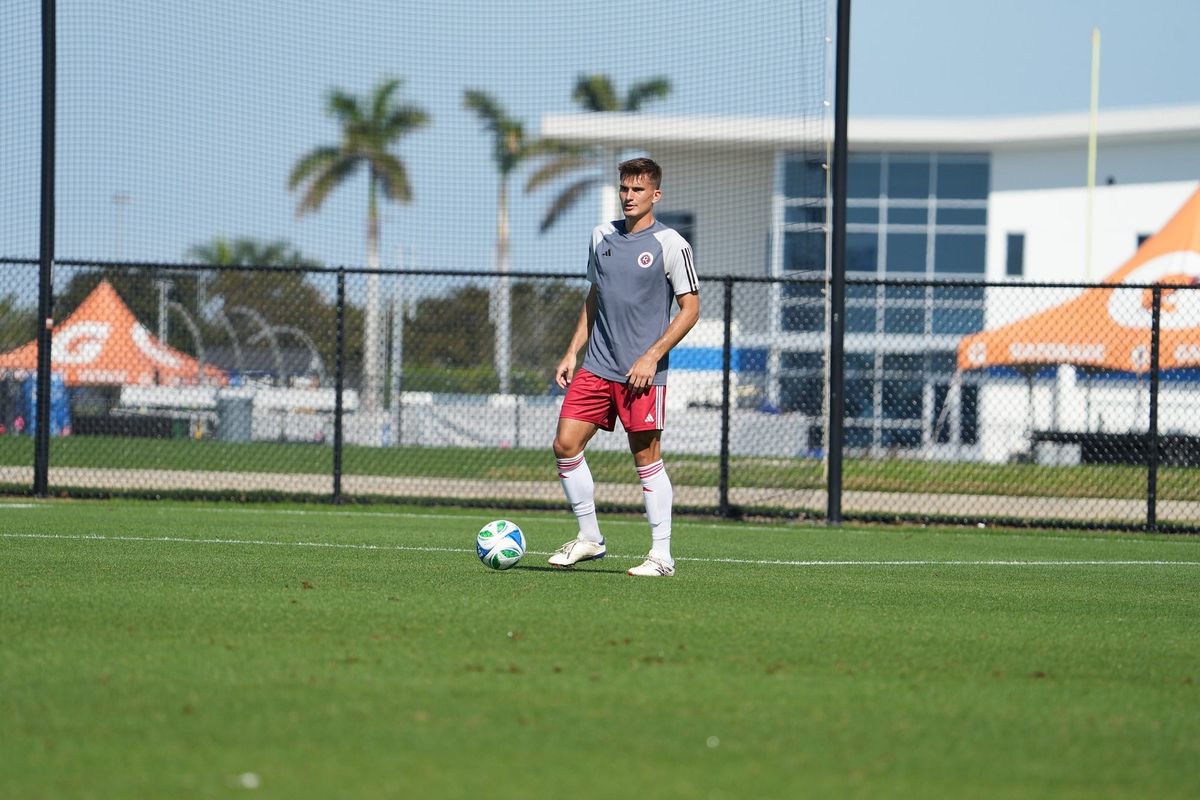 New England Revolution Sign Keegan Hughes Post feature image