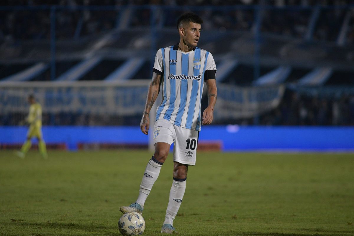 Report: Revolution Submit Bid For Atlético Tucumán's Joaquín Pereyra Post feature image