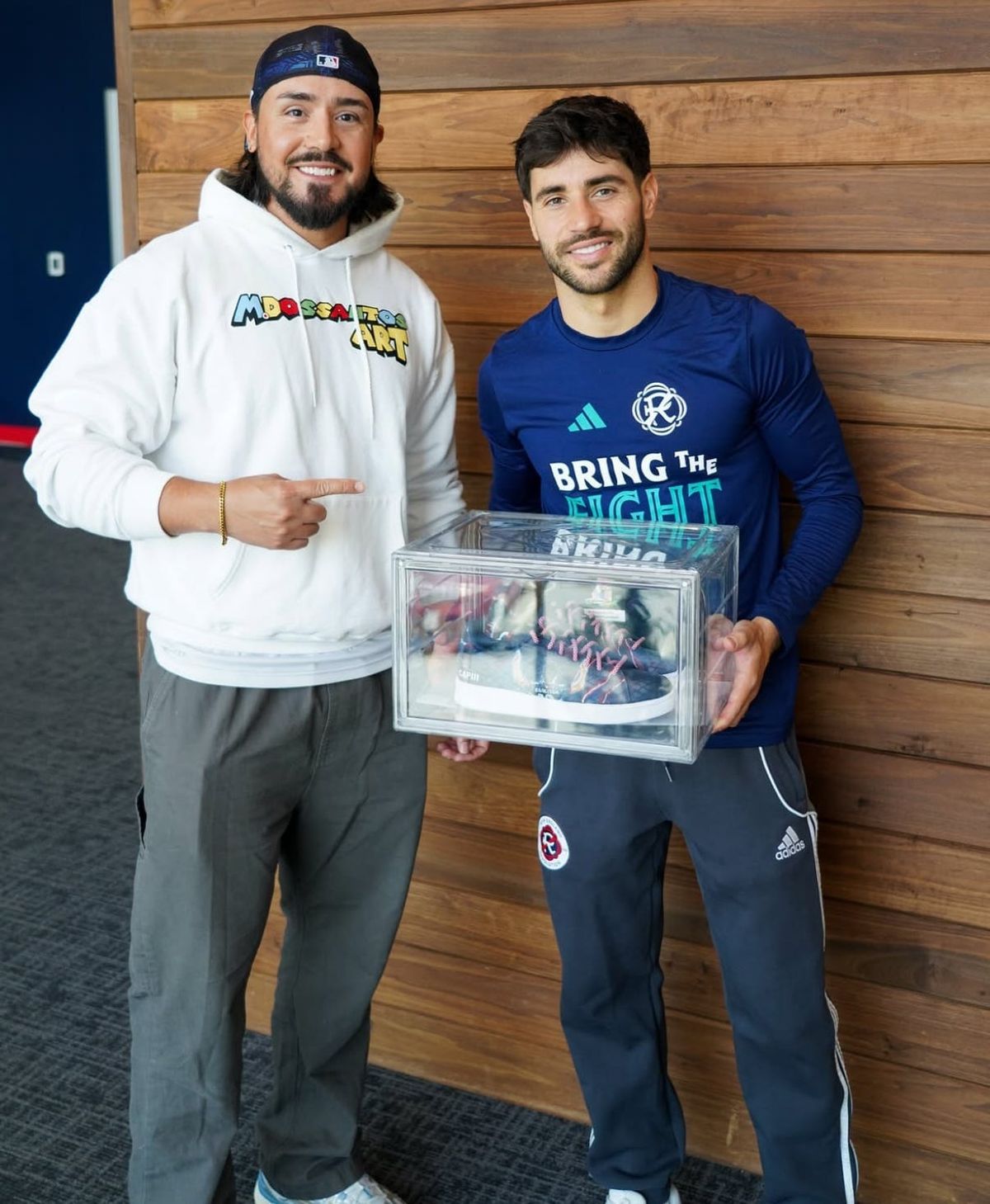 Artist Mathias Dos Santos Creates Custom Shoes for Carles Gil Post feature image