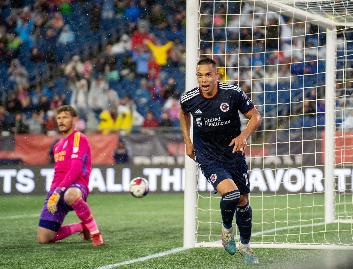 Revolution Notebook: 0 Gils, 3 Strikers, and 1 Interview Post feature image