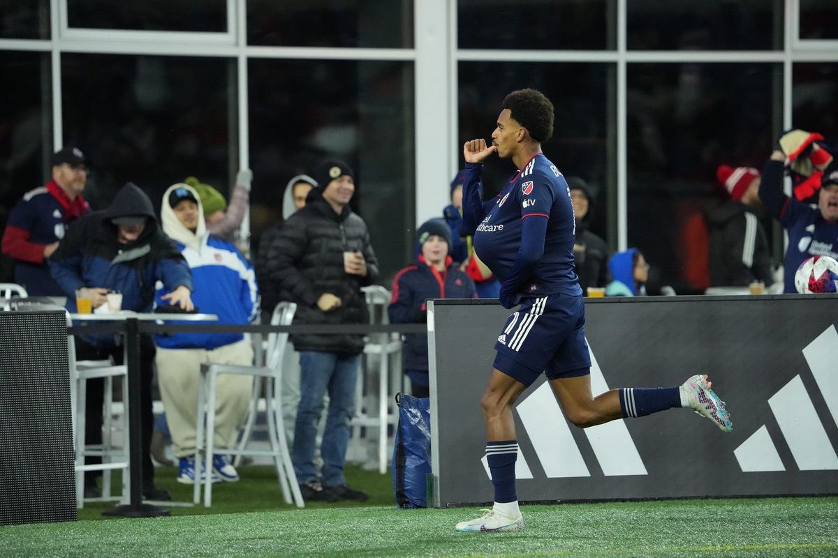 Dylan Borrero Finds Success After Shifting his Positioning Post feature image