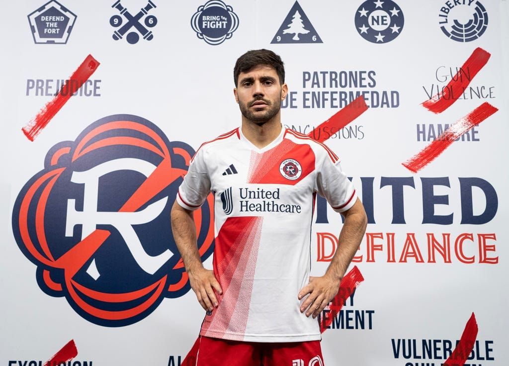 The Blazing Musket Roundtable: Grading the Defiance Kit Post feature image