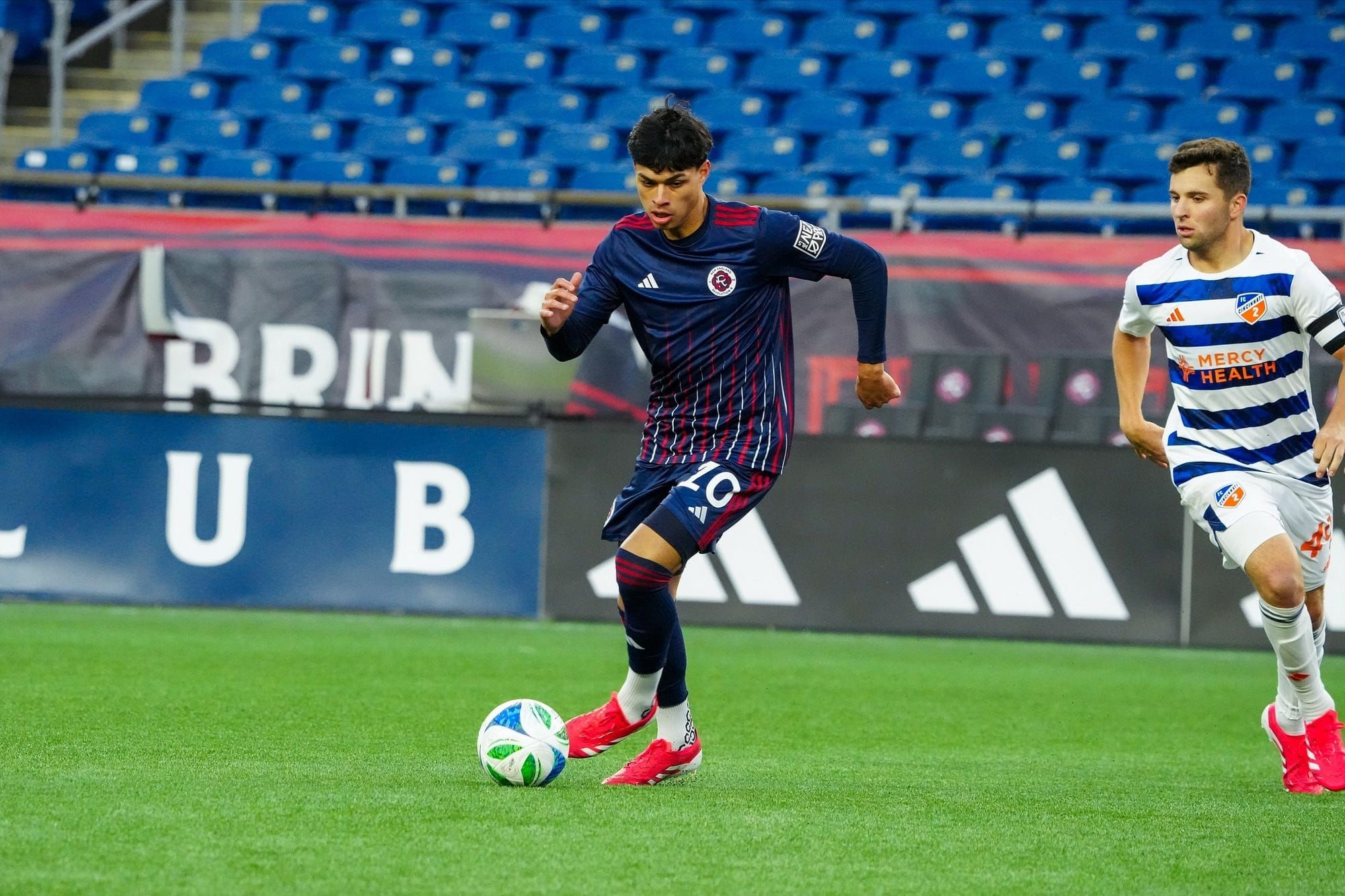 Revolution Trade Olger Escobar's Homegrown Priority Rights to CF Montreal Post image