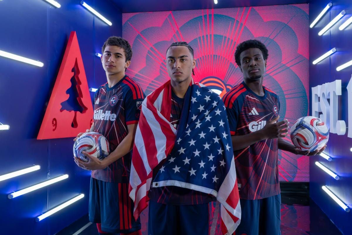 Usseglio: The Best Primary Kit in Revolution History Post image