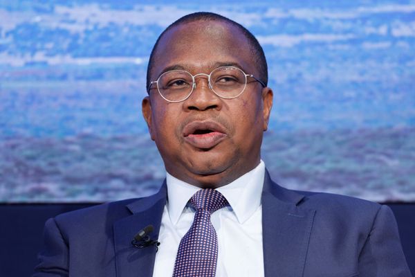 Zimbabwe Finance Minister goes on the charm offensive