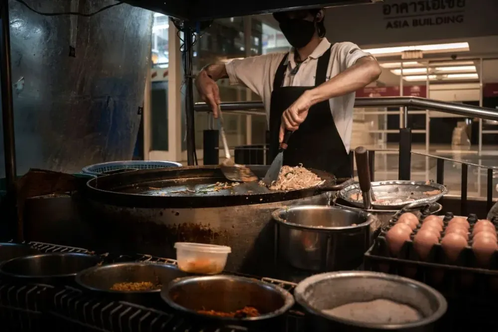 Pad Thai in Lard — Thai Rice Noodles the Original Way