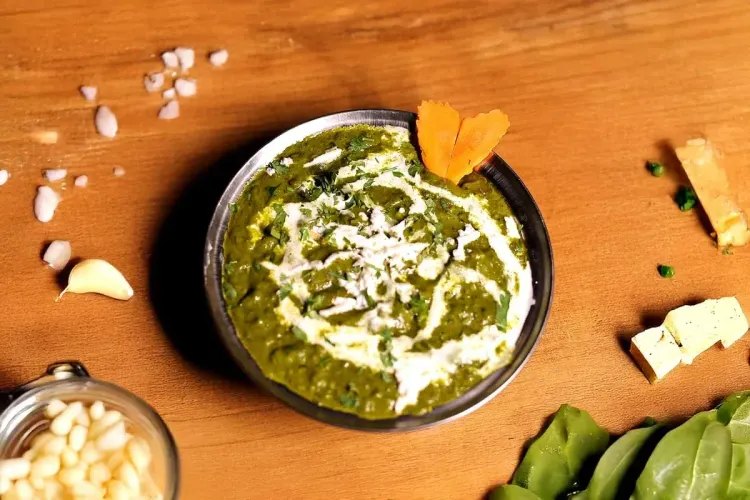 Palak Paneer in Ghee — Indian Spinach and Fresh Cheese