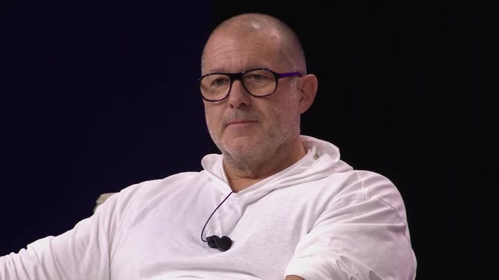 Jony Ive的設計哲學：從 Apple 極簡主義到 LoveFrom 的多元探索