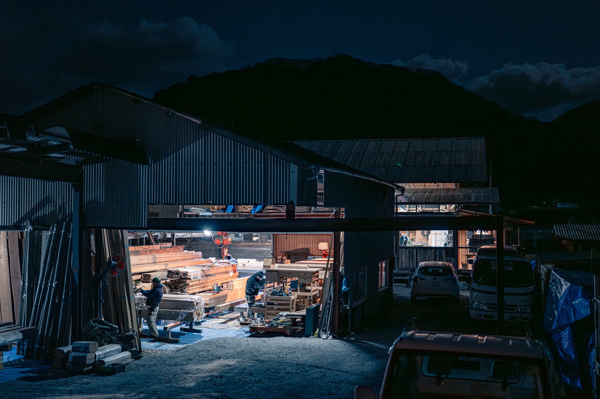 Cutting begins; the year ends