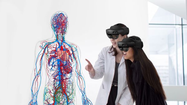 Case Western Reserve spinoff raises $3 million Series A for 3D hologram that helps medical students learn anatomy