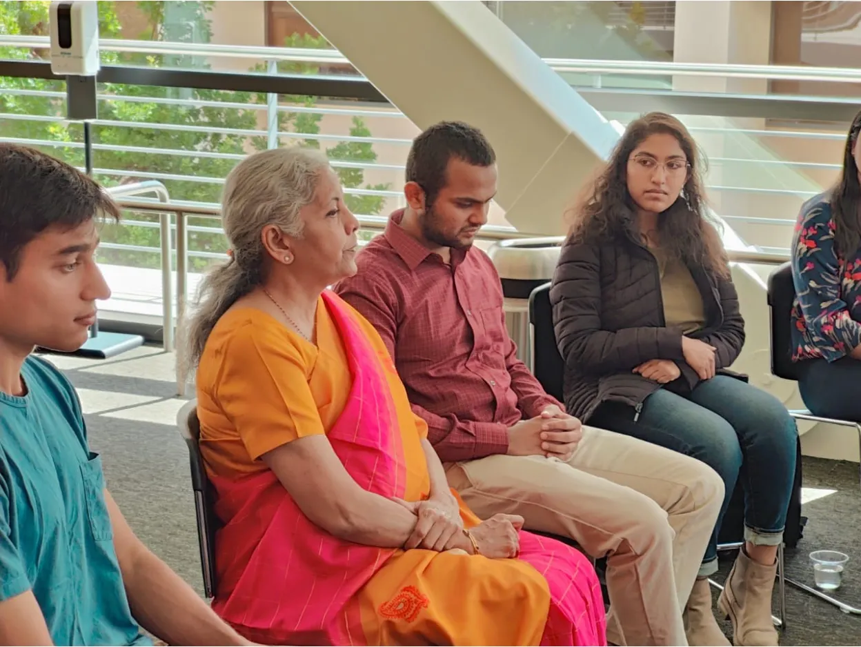 Indian Finance Minister Visits Stanford for Student Roundtable