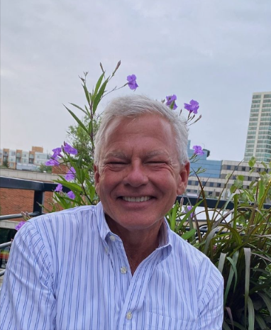 Michael J Donnelly