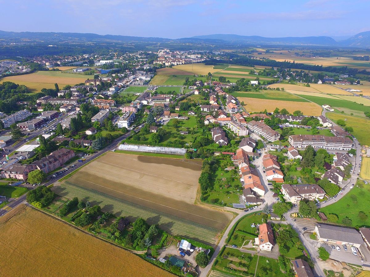 Luftaufnahme von Perly-Certoux